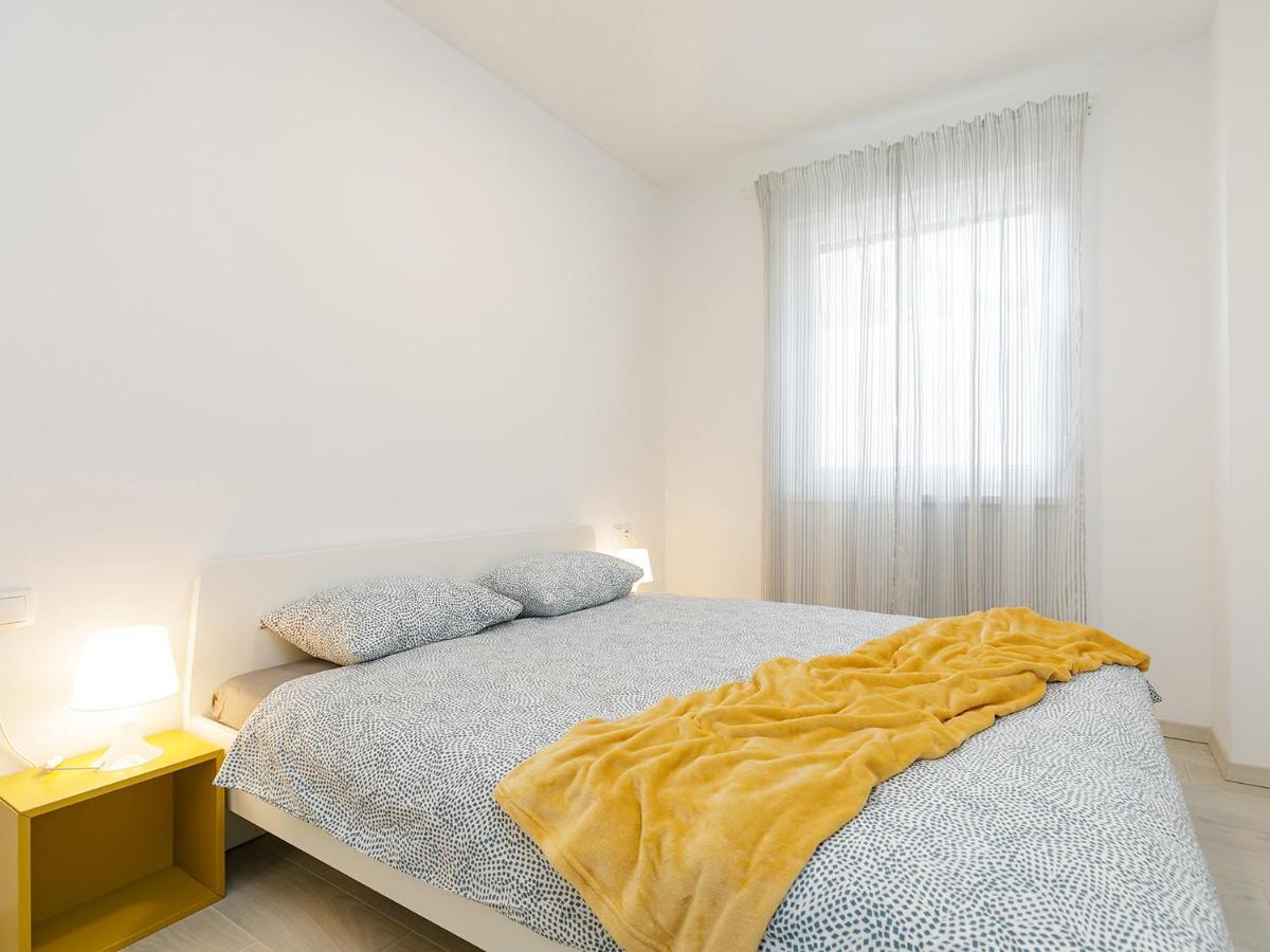 Apartment Aria Porec Bagian luar foto
